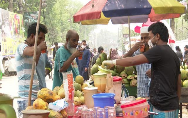 খোলা শরবতে বাড়ছে স্বাস্থ্যঝুঁকি