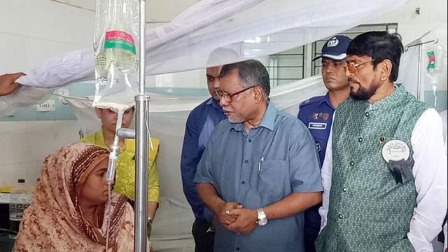 ডেঙ্গুর স্যালাইন প্রয়োজনে আমদানি করা হবে : স্বাস্থ্যমন্ত্রী