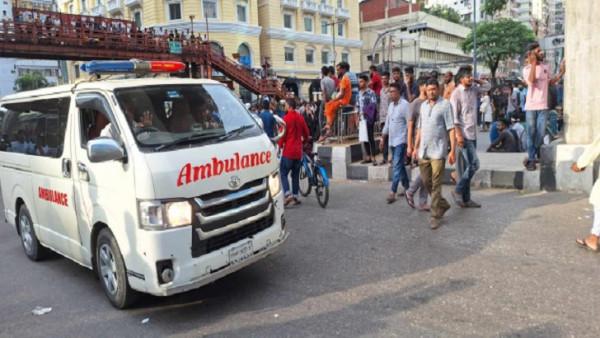 অ্যাম্বুলেন্স থেকে টোল আদায় না করার নির্দেশ হাইকোর্টের