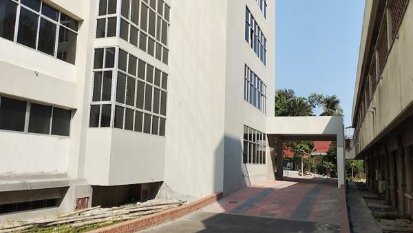 ৬ বছরেও শেষ হয়নি খানপুর হাসপাতাল ৫শ' শয্যায় উন্নীতকরণ প্রকল্প