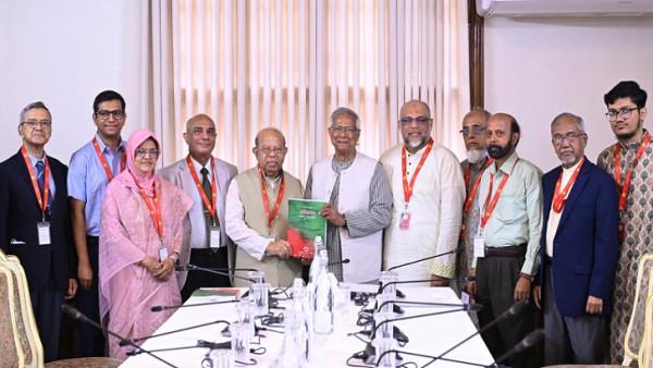 স্বাধীন ও স্থায়ী স্বাস্থ্য কমিশন গঠনসহ ৭টি আইন প্রণয়নের সুপারিশ