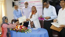 বিএমইউতে ক্রিটিক্যাল কেয়ার নার্সিং ট্রেনিং প্রোগ্রামের সনদ বিতরণ