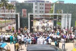 শেবাচিম হাসপাতালে হামলাকারী গ্রেপ্তারে ৪৮ ঘণ্টার আল্টিমেটাম