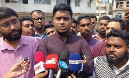 নানা সংকটের মধ্যে একজন চিকিৎসক দিনে দুইশ’ রোগী দেখেন: হাসনাত আব্দুল্লাহ