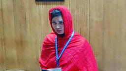 ঢামেকের ছাত্রী কমনরুম থেকে ভুয়া শিক্ষার্থী আটক