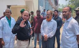 বরিশালের বিভিন্ন হাসপাতাল পরিদর্শনে অতিরিক্ত স্বাস্থ্য সচিব