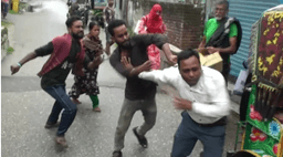 নাটোরে নবজাতকের মৃত্যু কেন্দ্র করে চিকিৎসককে হামলা-মারধর
