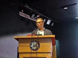 বিশ্বজুড়ে দৃষ্টিশক্তি পরীক্ষা ও চশমা দেন অপটোমেট্রিস্টরা: স্বাস্থ্য প্রতিমন্ত্রী চক্ষু পেশাজীবী গড়ে তোলার আহ্বান