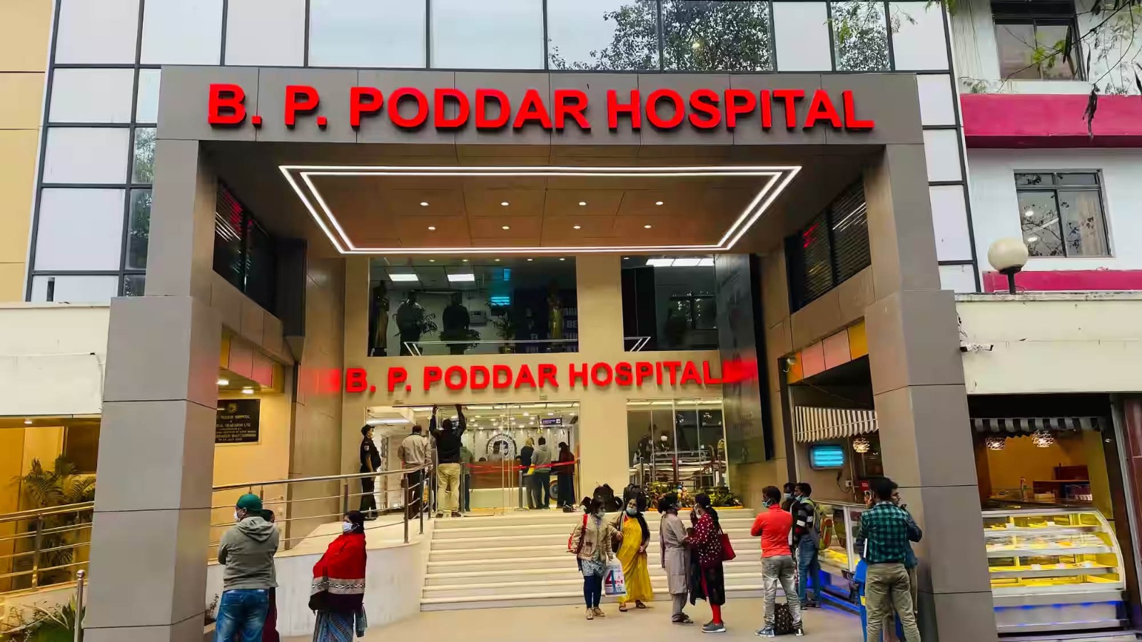 বাংলাদেশি রোগী কমায় দিশেহারা; প্রতিনিধি দল পাঠাচ্ছে কলকাতার হাসপাতালগুলো