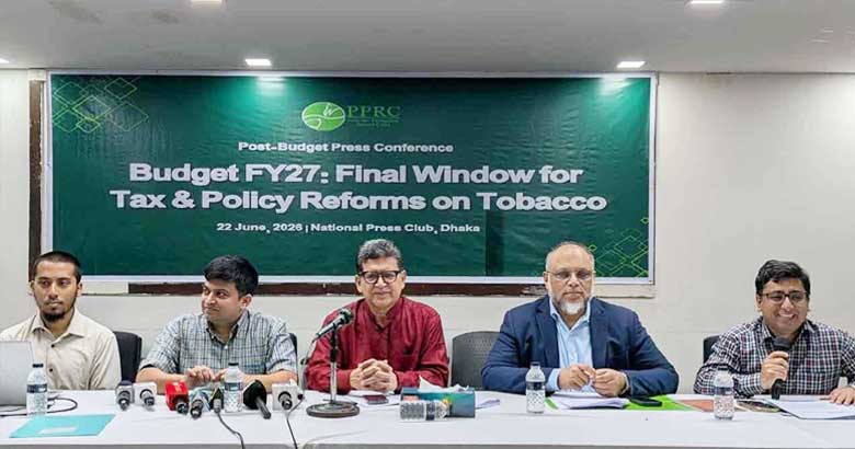 তামাক কর কাঠামো সংস্কারে বিশেষজ্ঞদের তাগিদ ও জনস্বাস্থ্য ঝুঁকির উদ্বেগ