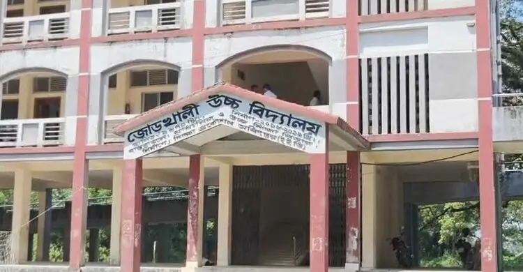 হাতিয়ায় একটি বিদ্যালয়ের ৫০ শিক্ষার্থী অসুস্থ