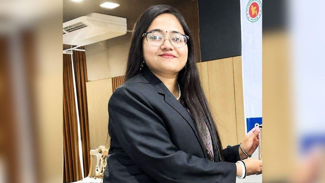 ডেঙ্গুতে ডা. আঁচল রায়ের মৃত্যুতে স্বাস্থ্যমন্ত্রীর শোক
