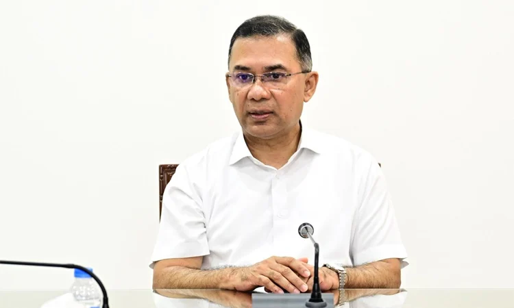 ডেঙ্গু নিয়ে সচেতনতা বাড়াতে পাড়া-মহল্লায় মাইকিংয়ের নির্দেশ প্রধানমন্ত্রীর